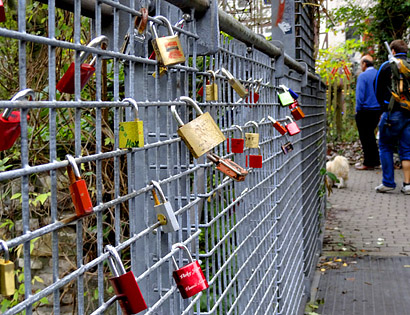 vita37.de: Liebesschl�sser, Love Locks in G�ttingen